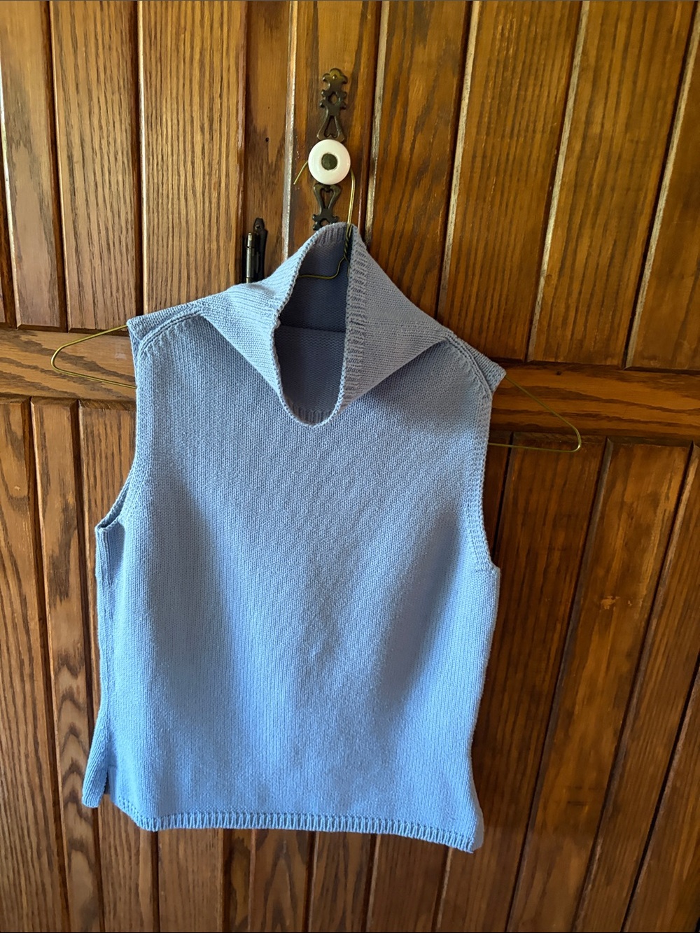 Ann Taylor sleeveless light blue knit top 
Size Small
